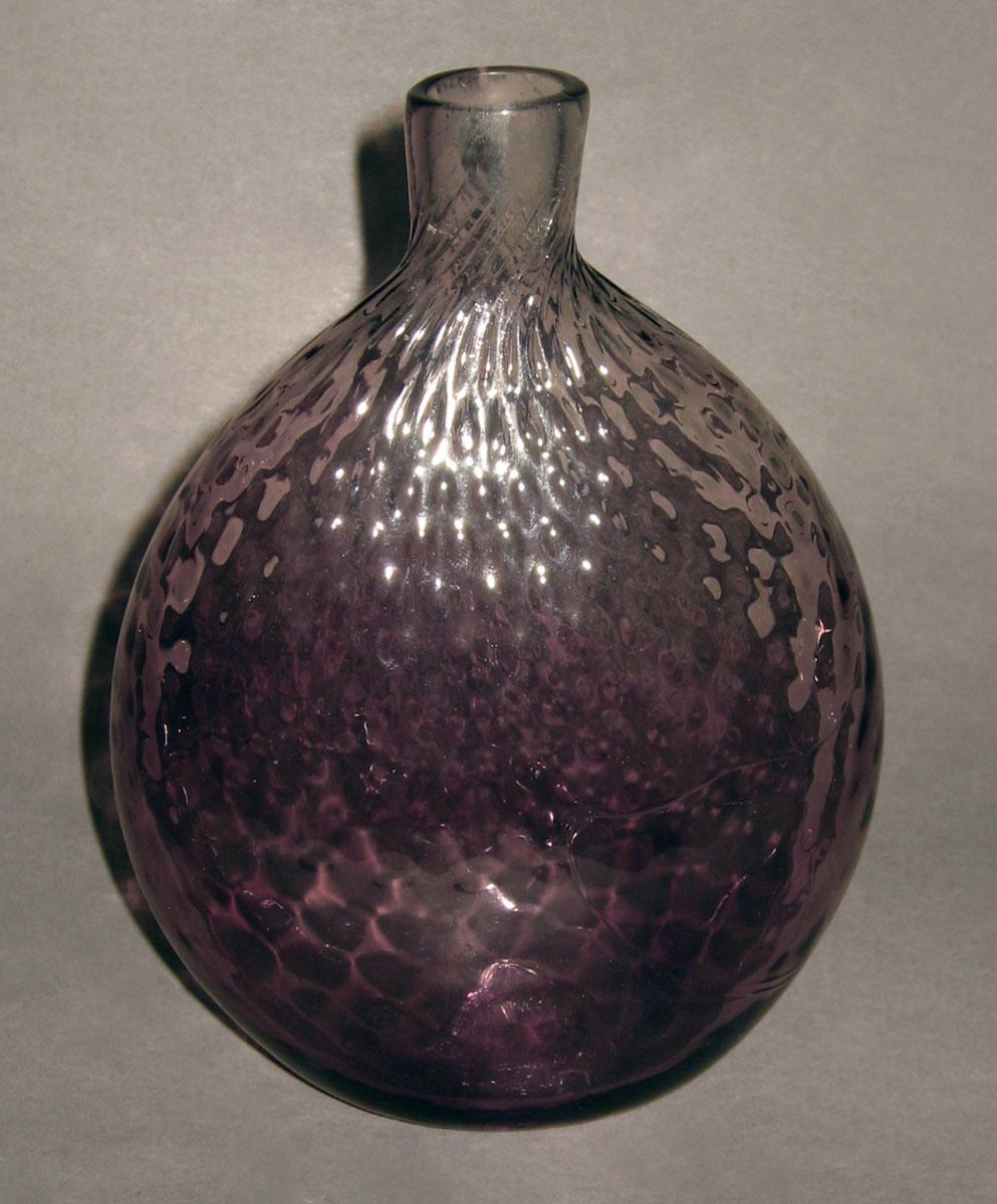 1954.0036.001 Glass flask