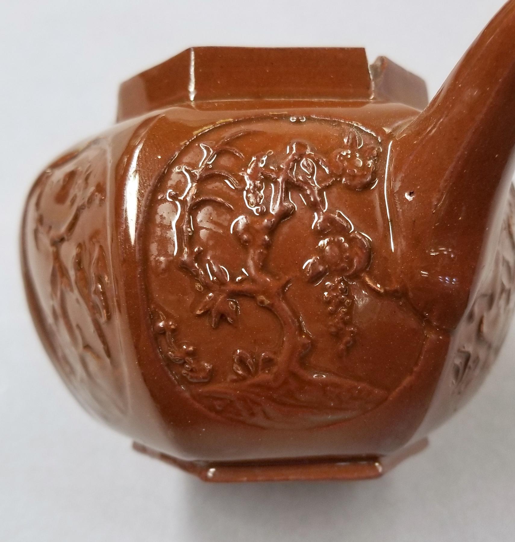 2024.0014.025 A,B Teapot detail 4