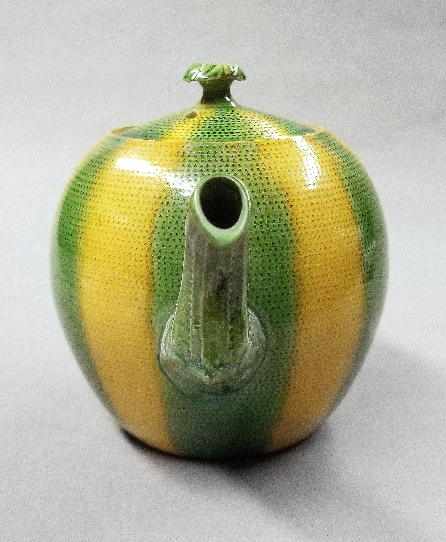 2024.0014.029 A,B teapot side 2