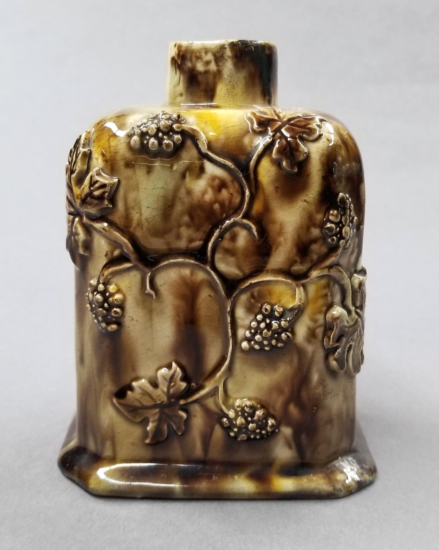 2024.0014.033 Tea canister side 3