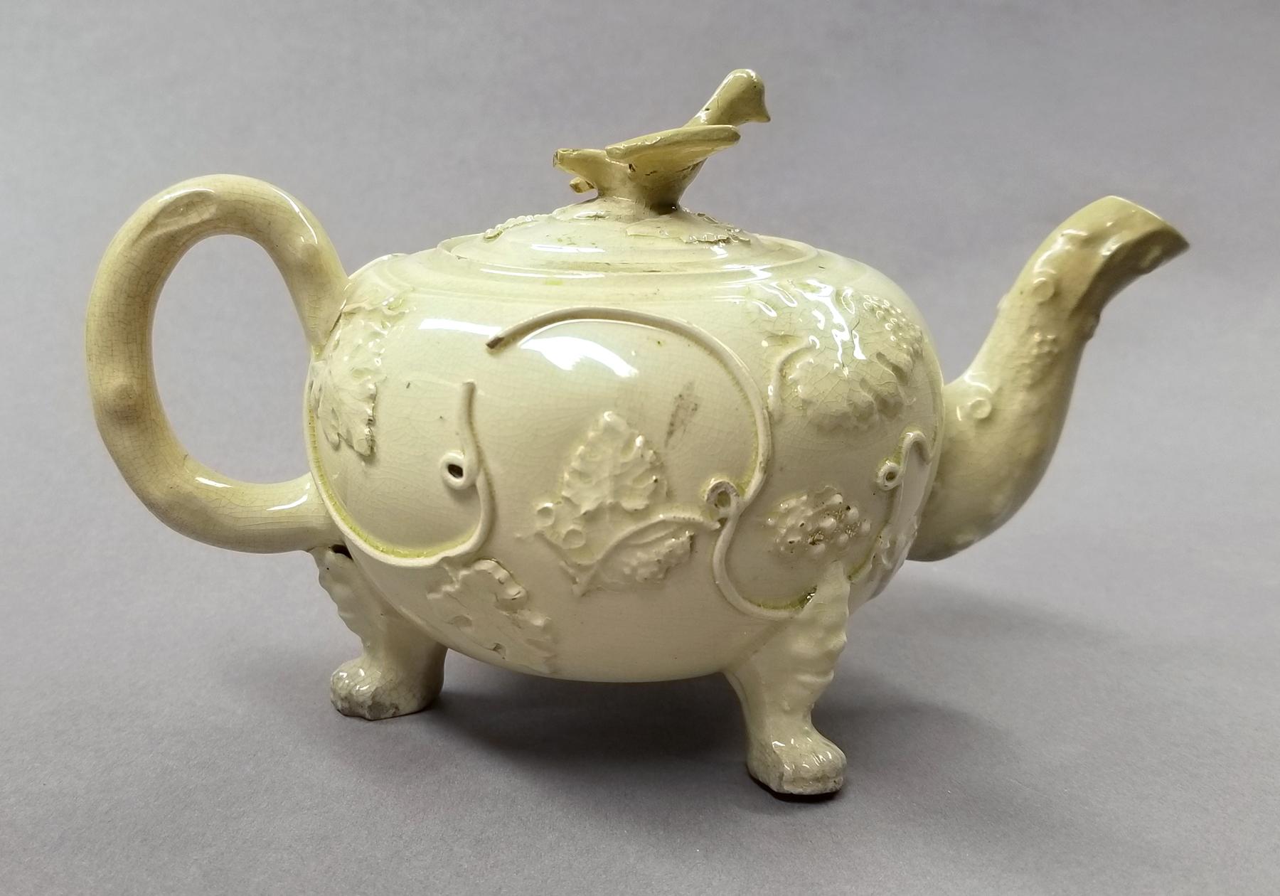 2024.0014.037 A,B Teapot side 3