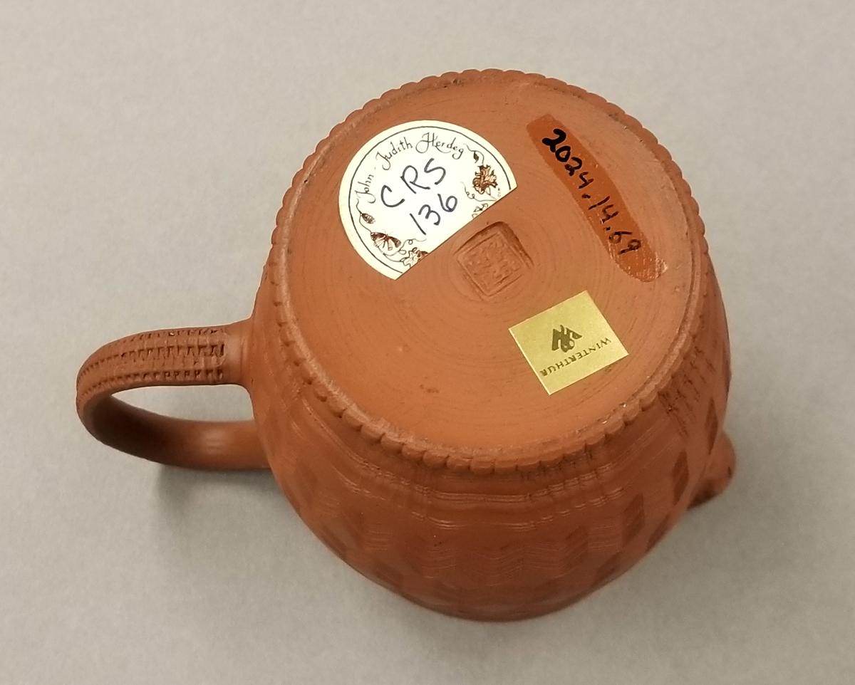 2024.0014.069 Jug underside