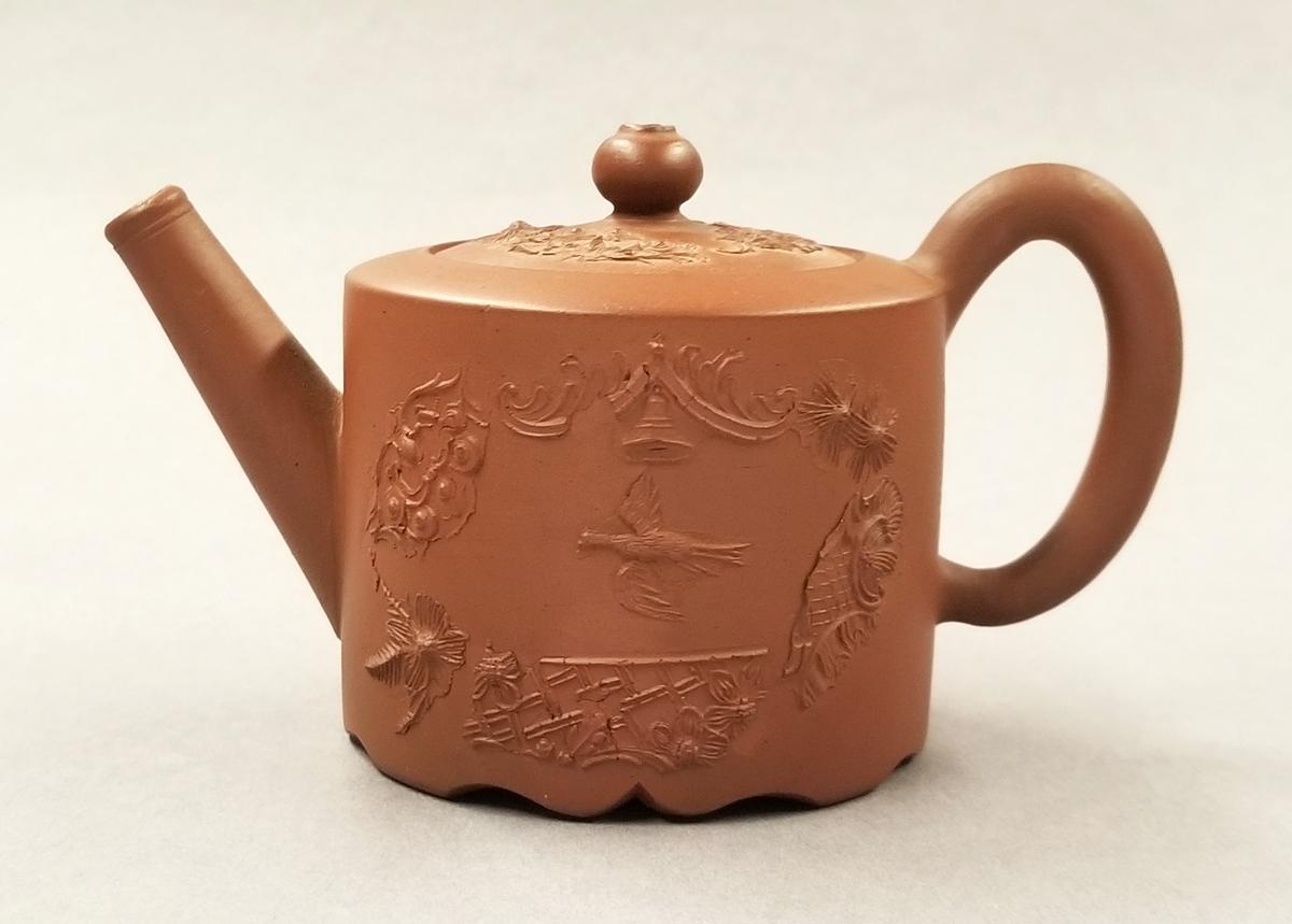 2024.0014.071 A,B Teapot side 1