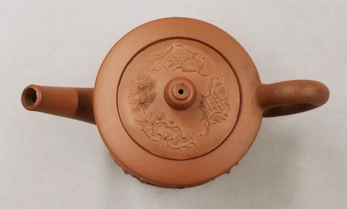 2024.0014.071 A,B Teapot top view