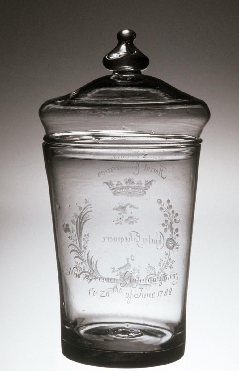 1959.3009 A, B Tumbler or Beaker wih cover (side 2)
