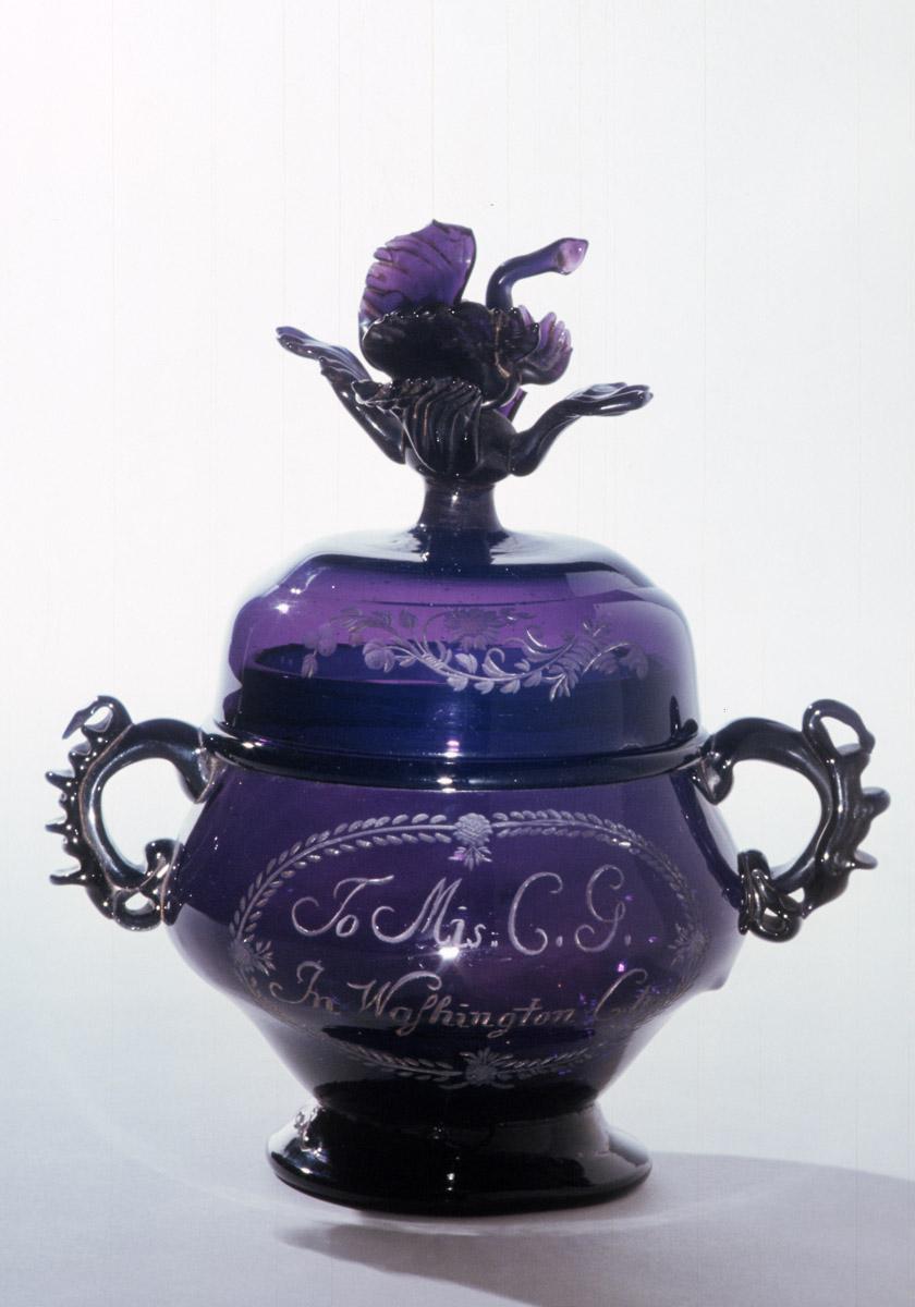 1959.3011 A, B Nonlead glass sugar bowl
