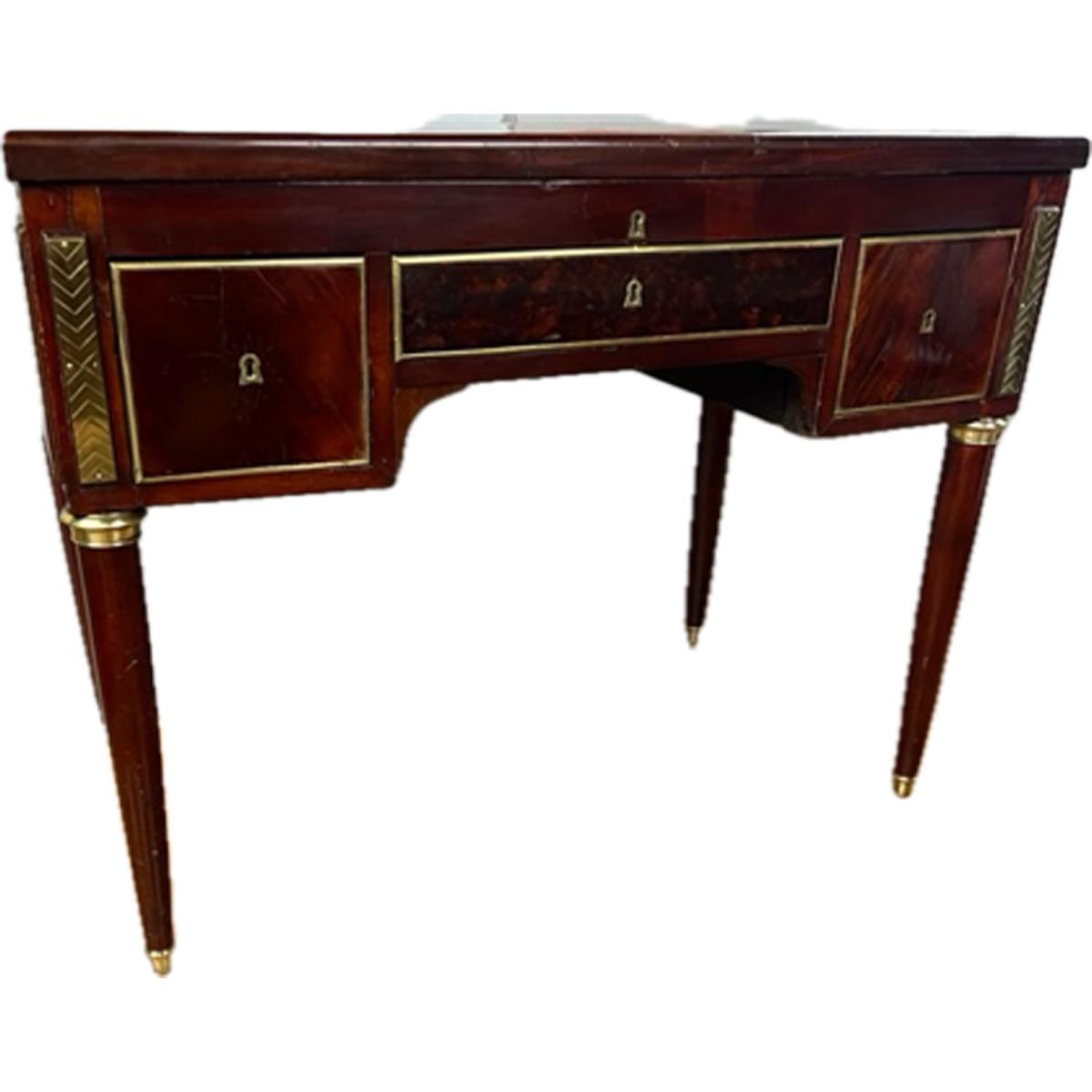 2024.0013 Table, Dressing table, Reg Image, overall