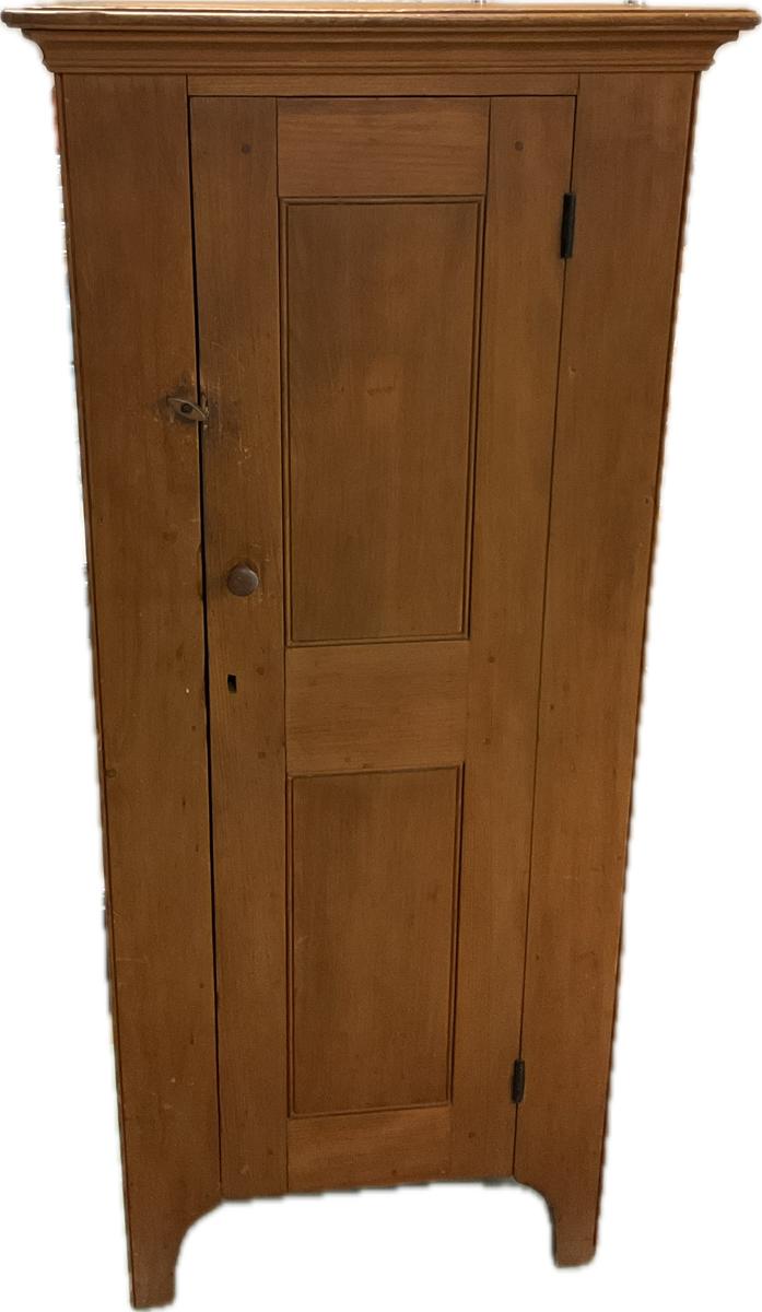 2025.0007.002 Cabinet, Reg Image, overall