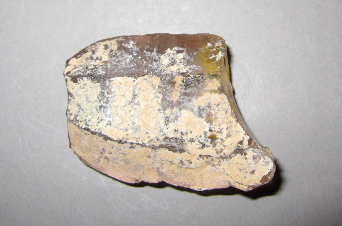 1954.0041.007 Glass fragment