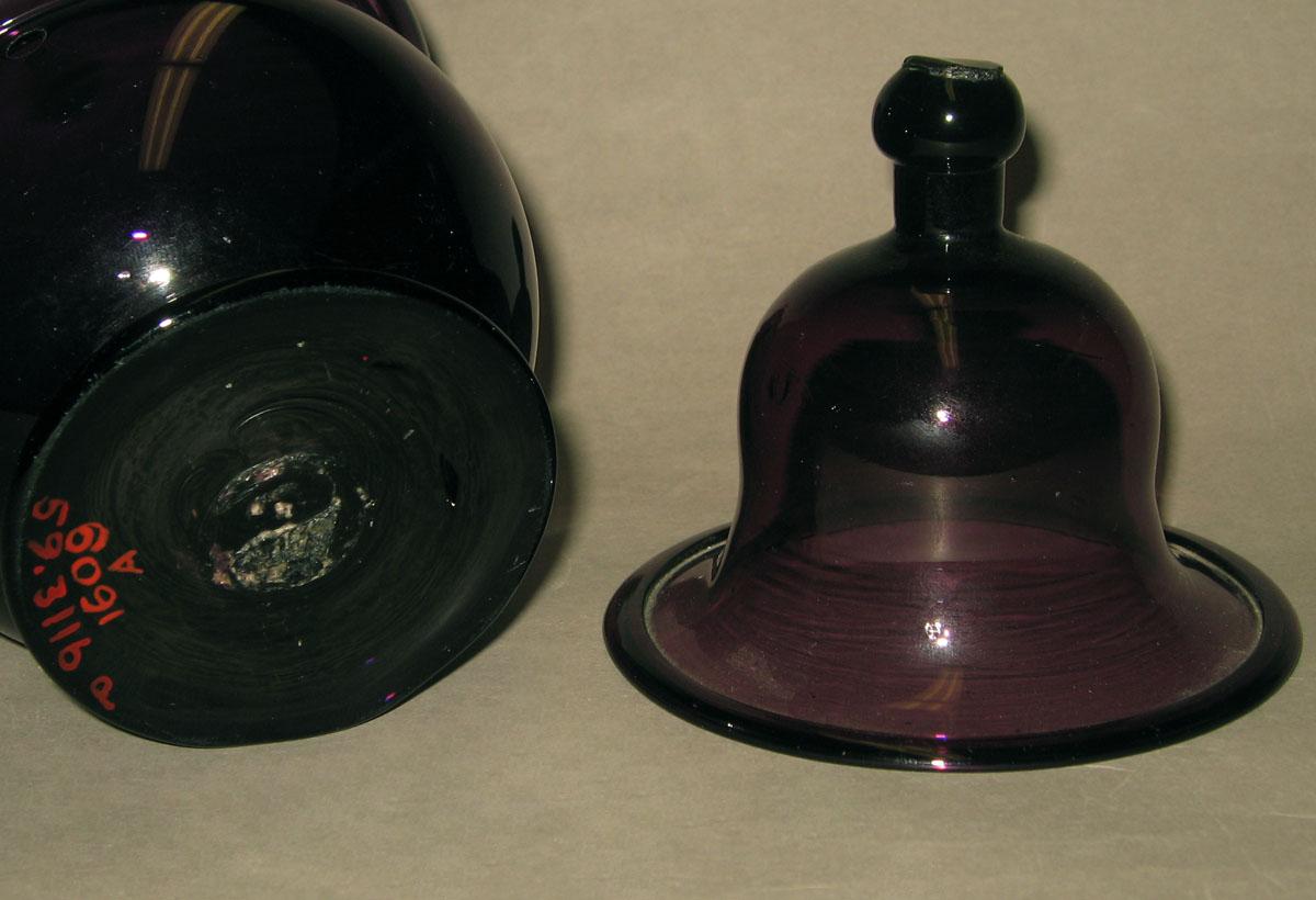 1959.3116 A, B Glass sugar bowl (detail)