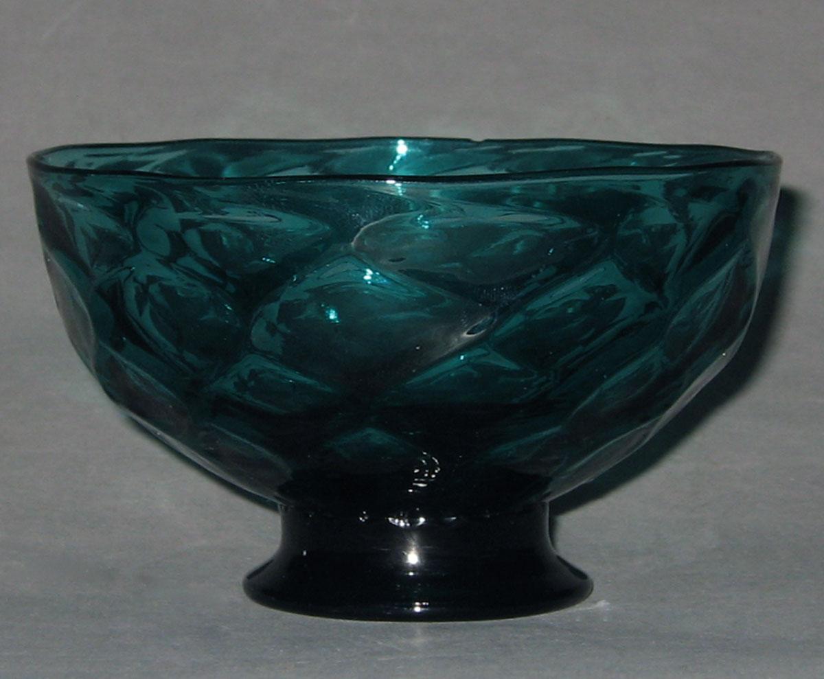1959.3137 Lead glass bowl