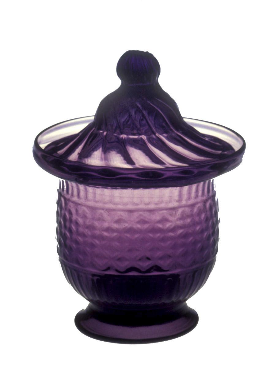 1959.3153 A, B Sugar bowl, view 2