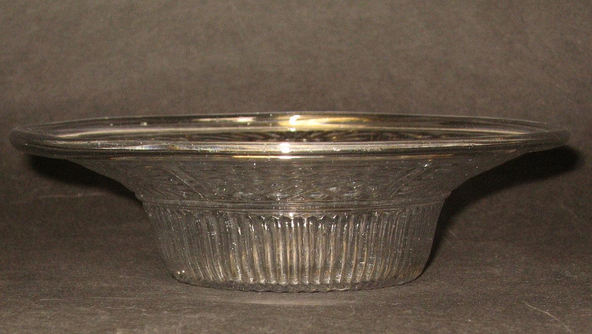 1959.3157 Glass dish