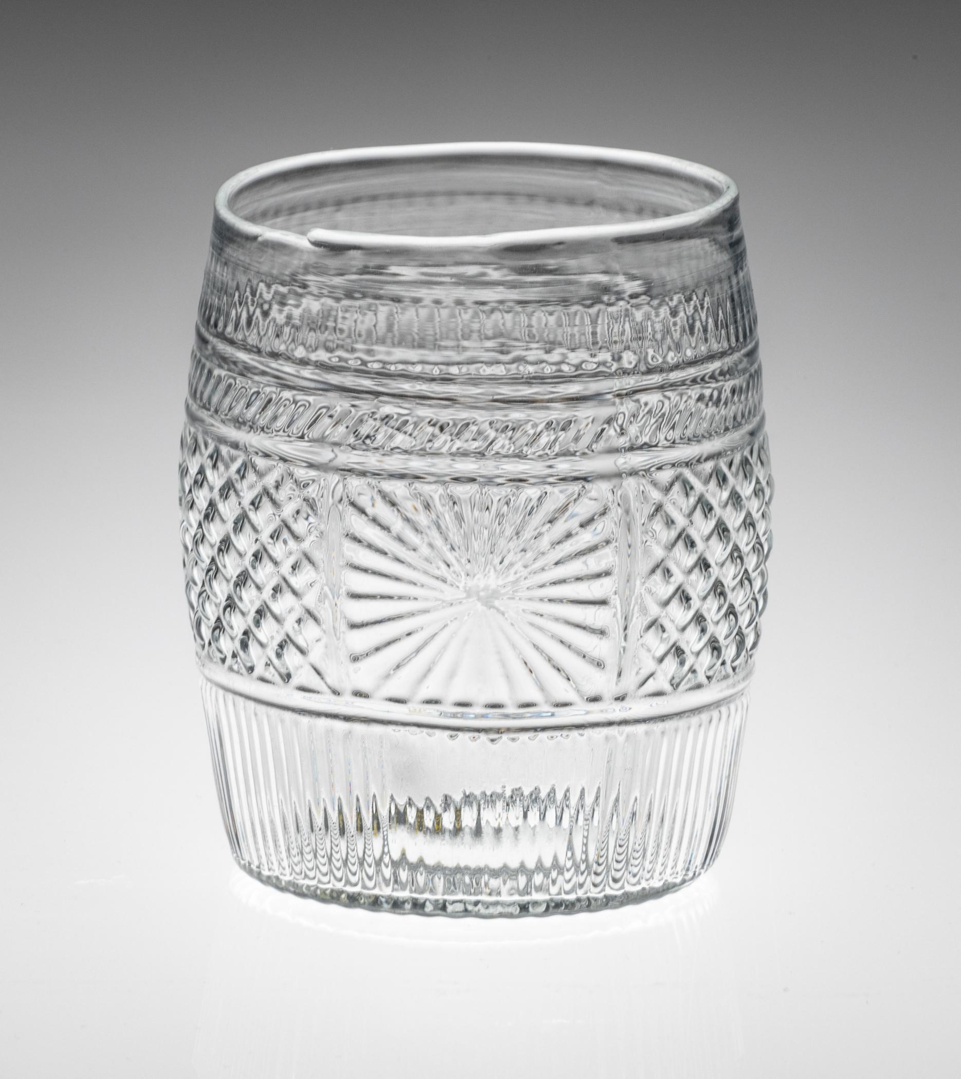 1959.3169 Glass (for drinking), view 2