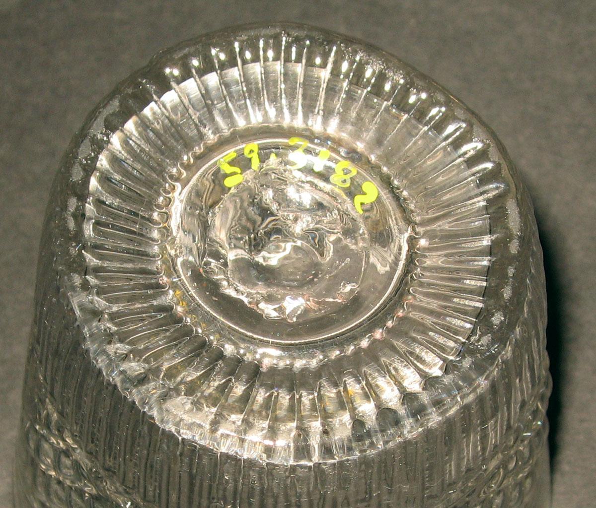 1959.3182 Glass tumbler (underside)