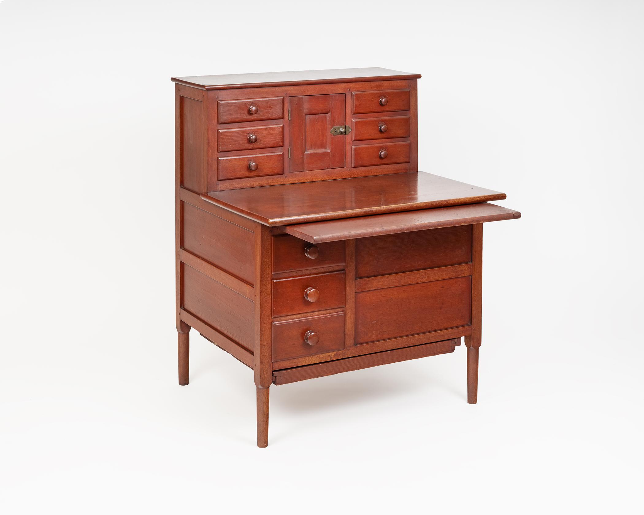 2026.0004.001 Desk, sewing table, view 5