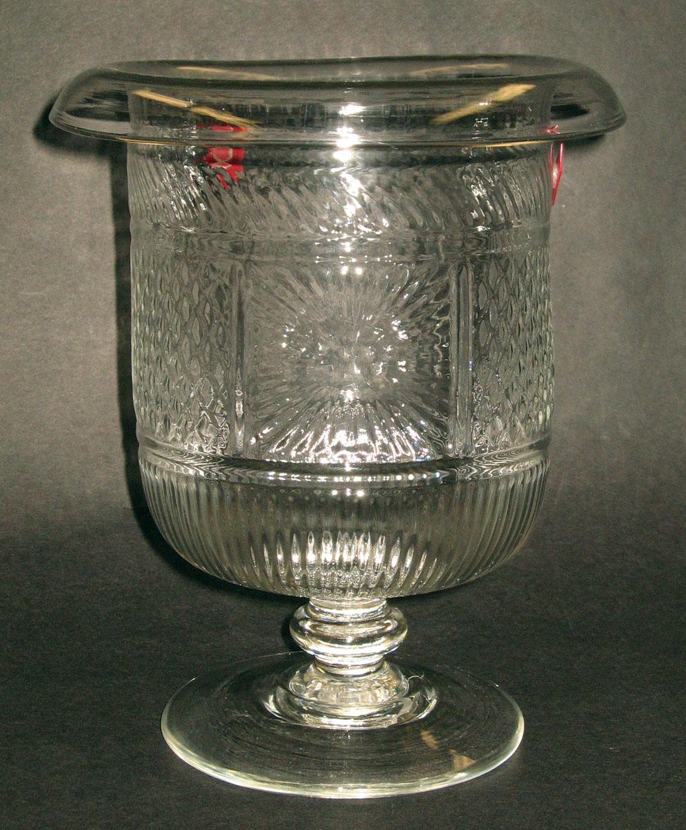 1959.3192 Glass celery vase