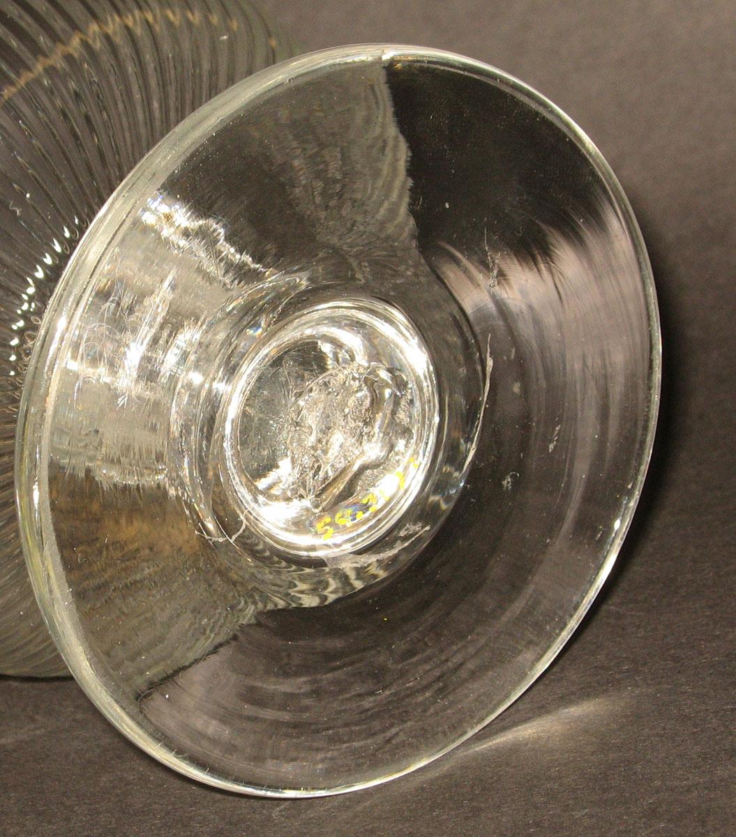 1959.3192 Glass celery vase (underside)