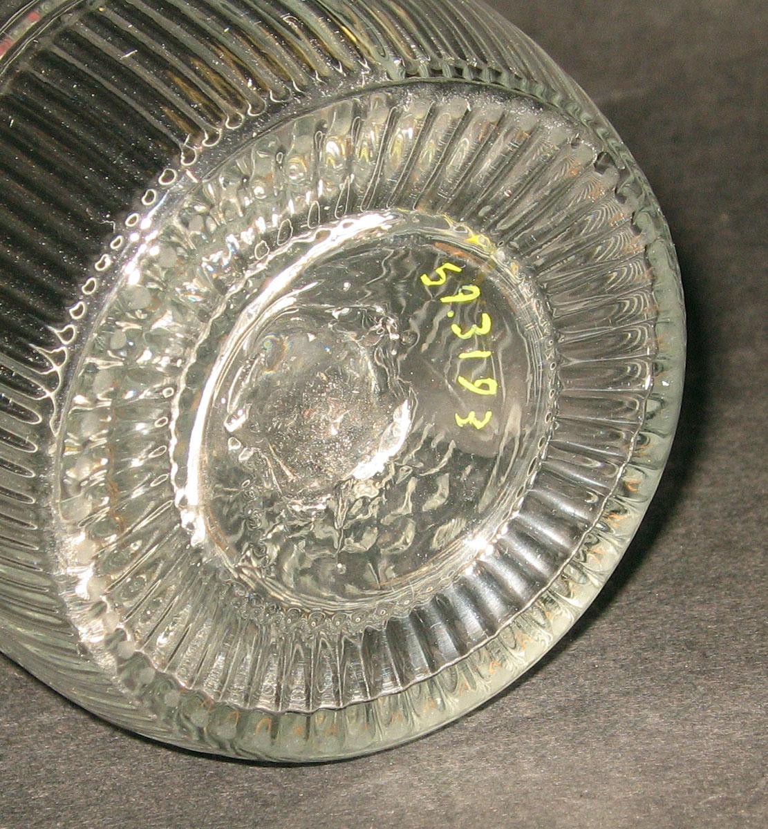 1959.3193 Glass tumbler (underside)