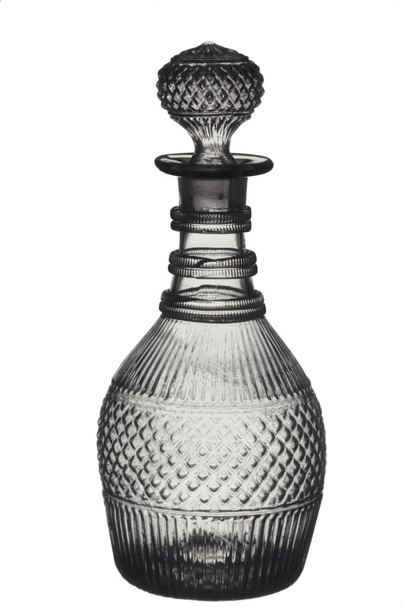1959.3206 A, B Glass decanter