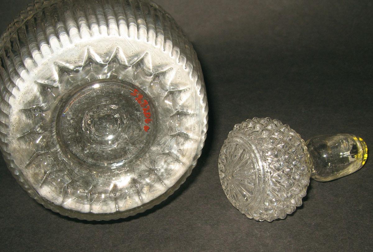 1959.3206 A, B Glass decanter (detail)