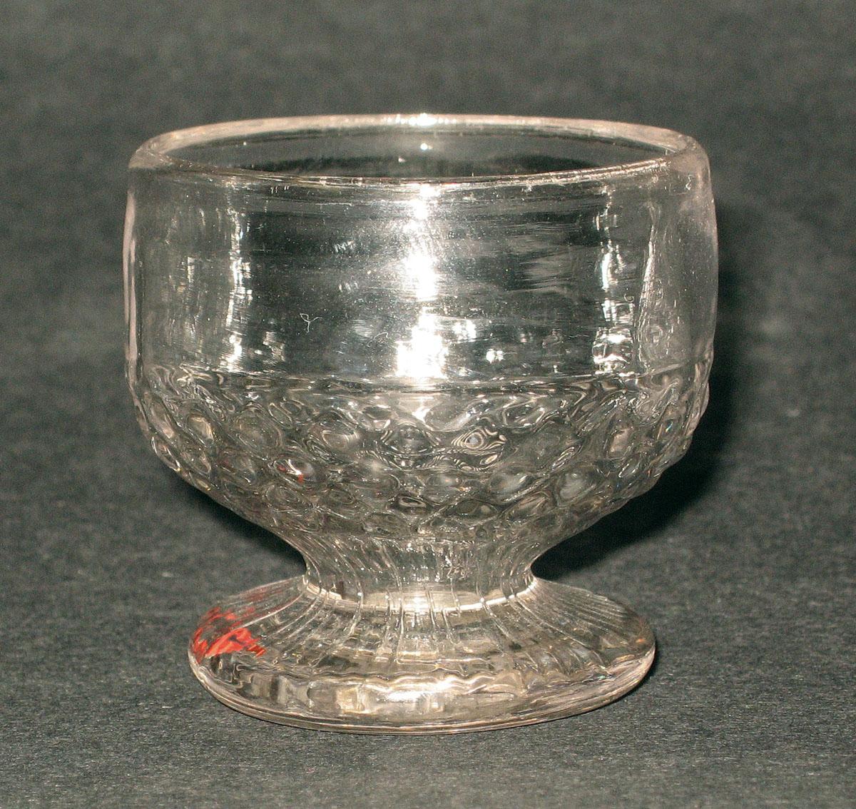 1959.3235 Glass salt