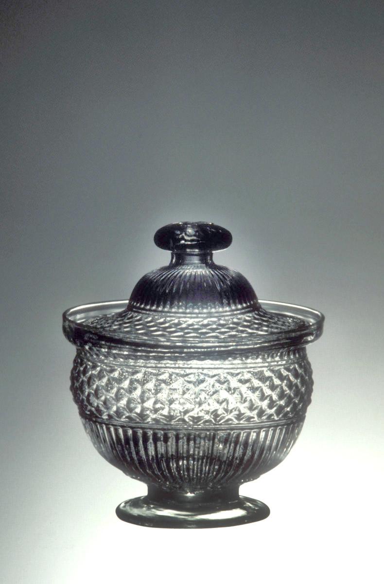 1959.3271 A, B Sugar bowl and cover (view 2)