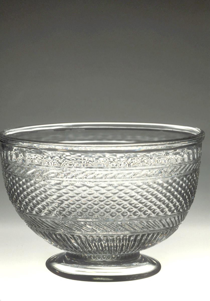 1959.3274 Punch bowl