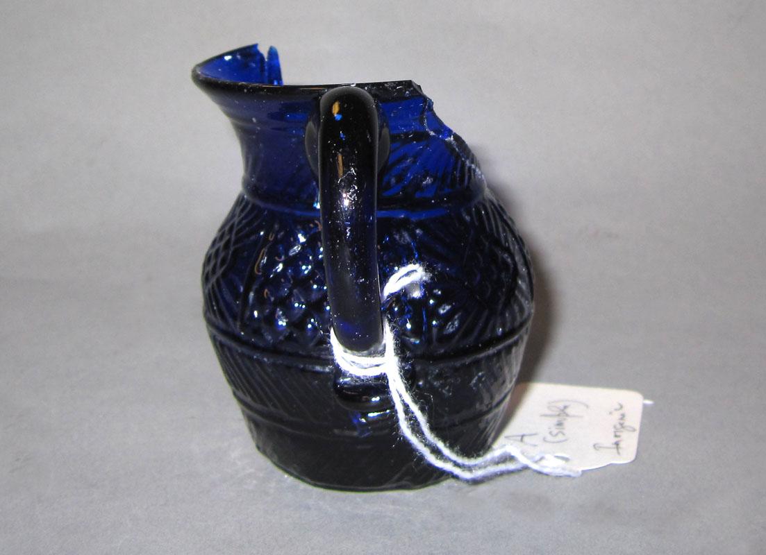 1959.3285 Cream or milk jug handle