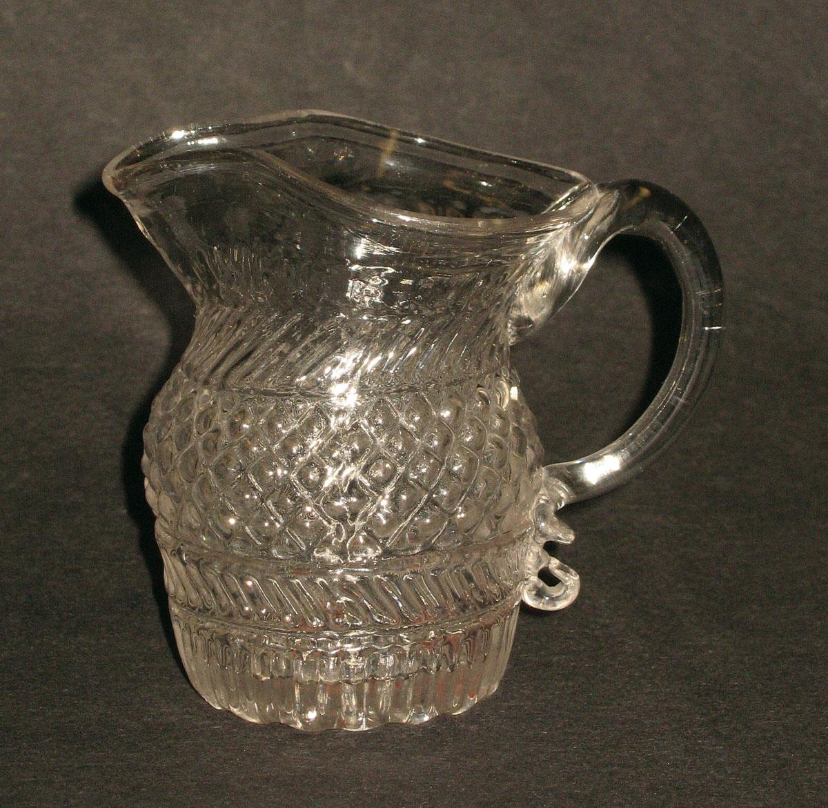 1959.3294 Glass jug