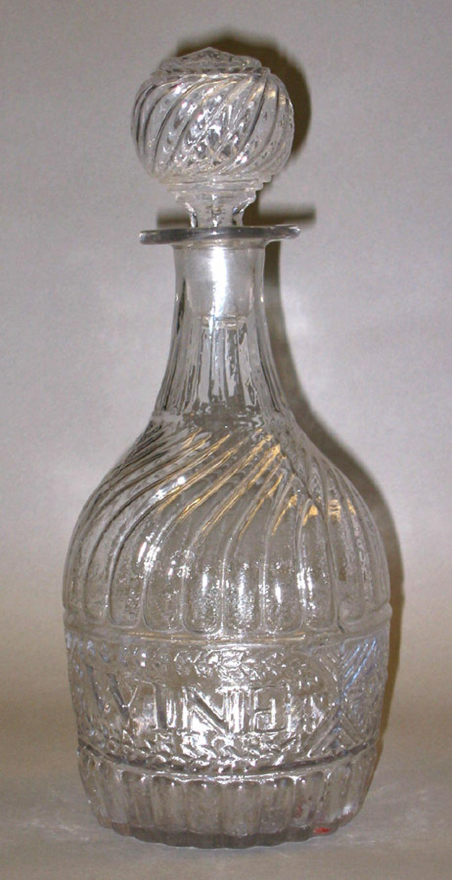 1959.3304 Wine decanter