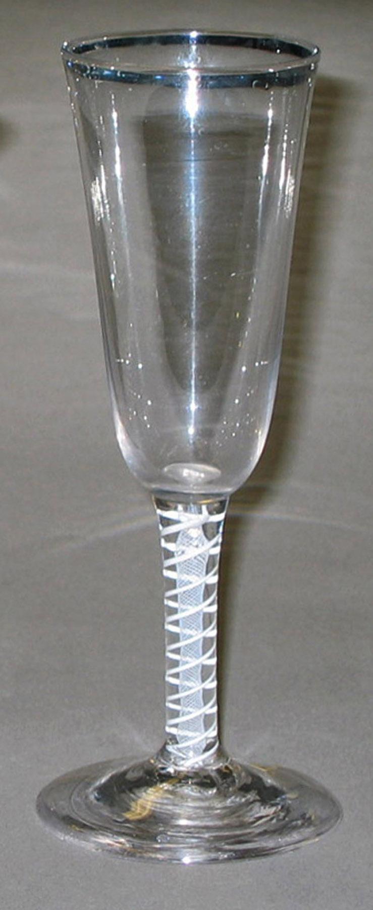 2006.0003.024 Ale glass