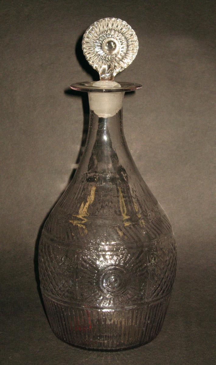1959.3333 A, B Glass decanter and stopper