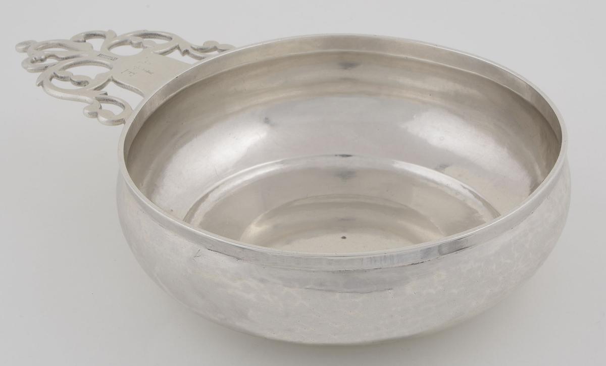 1959.3355 Silver Porringer