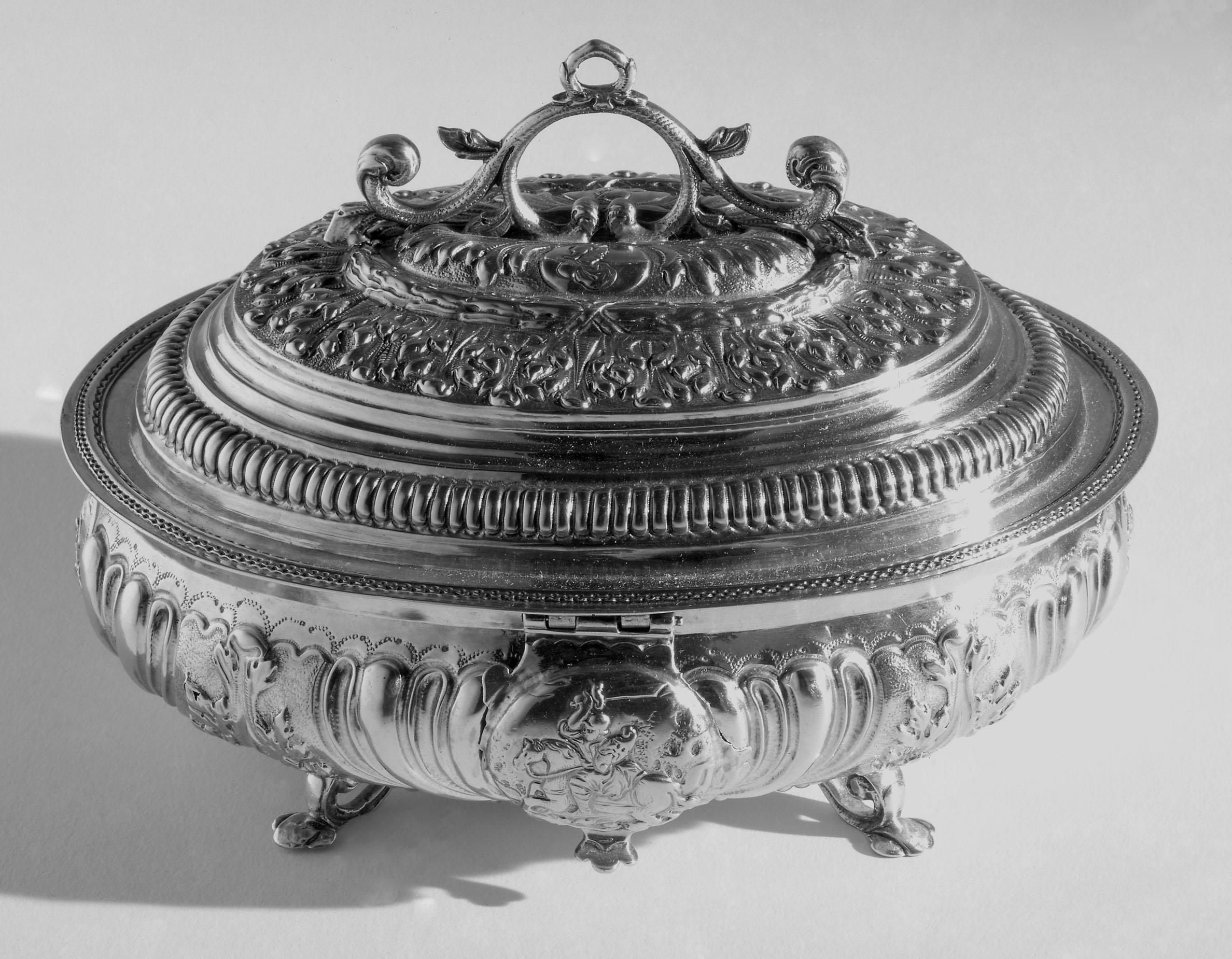 1959.3363 Sugar Box, view 2