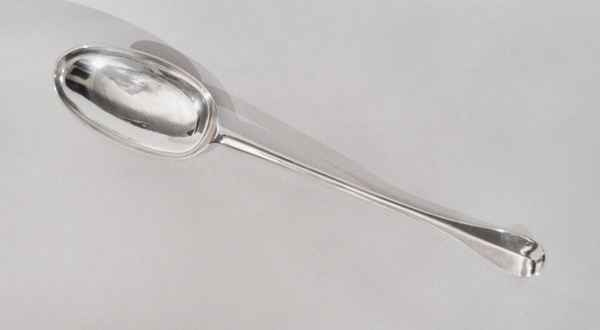 1959.3364 Spoon, upper surface