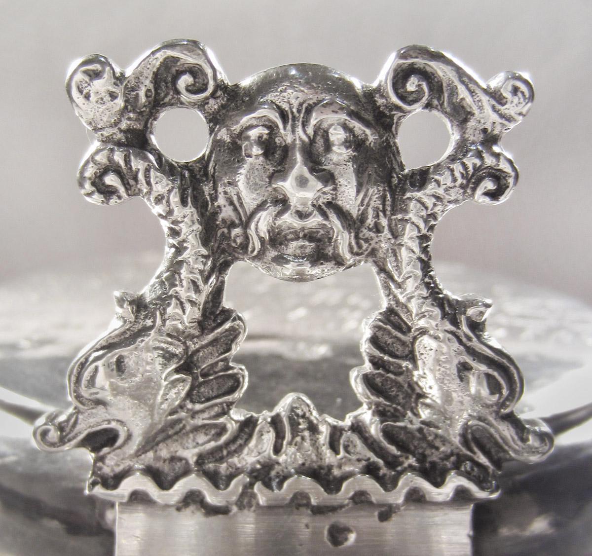 1959.3365 Tankard, detail 1b
