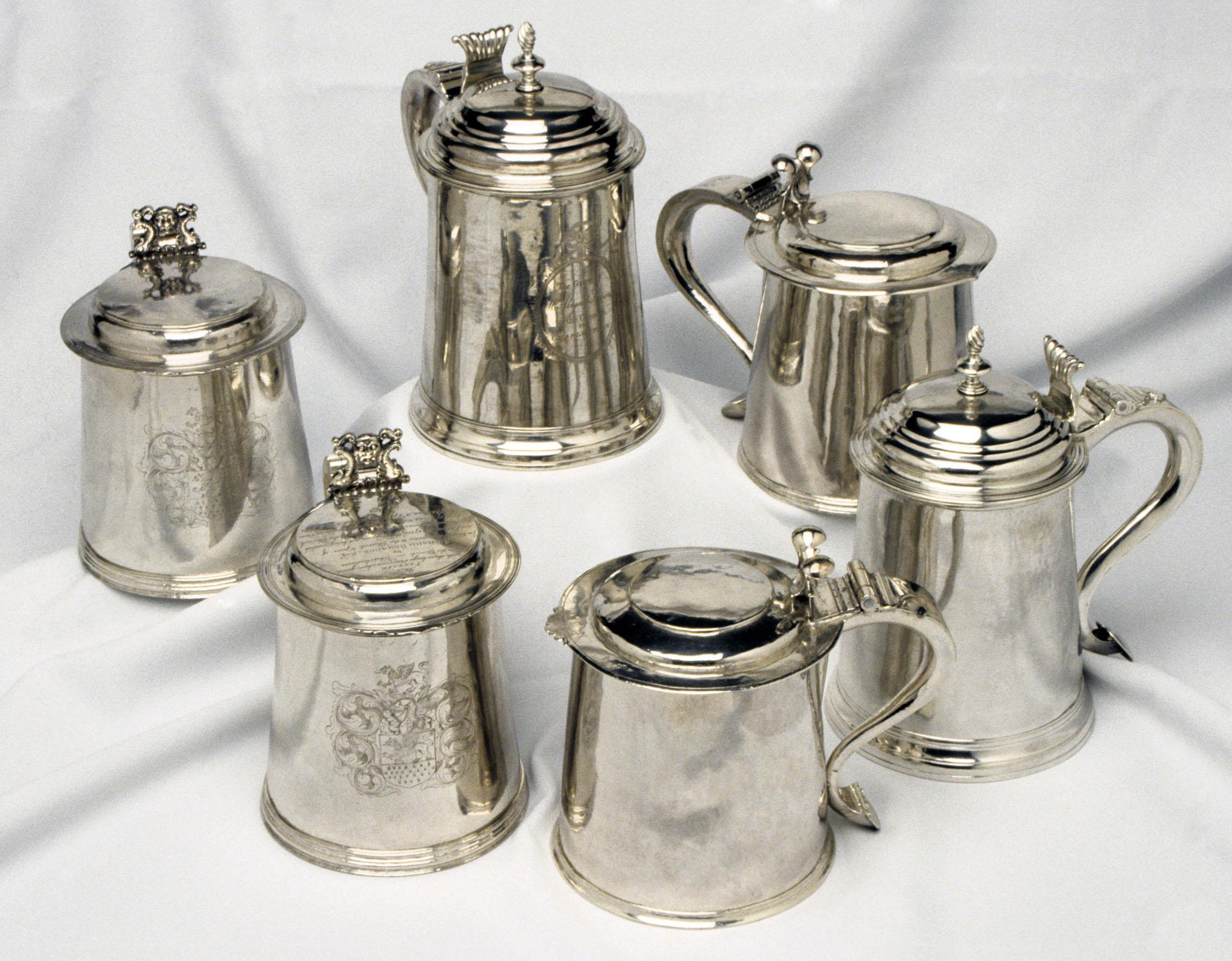 1959.3365, 1959.3366, 1961.0667, 1961.0668, 1964.0678, 1964.0679 Tankard, view 3