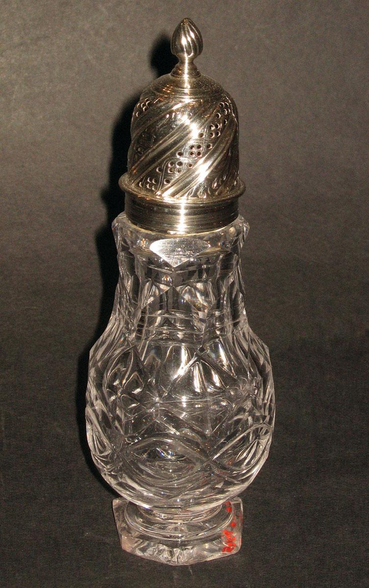 1959.3367 A, B Glass castor with silverplate on copper cap