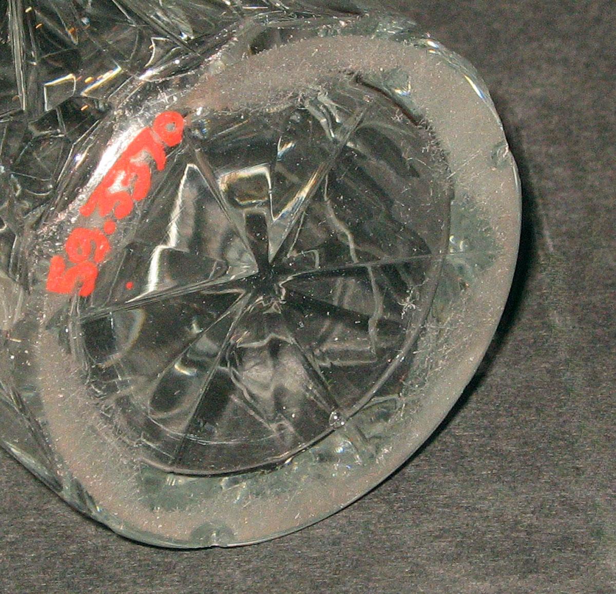 1959.3370 A Glass cruet bottle (underside)