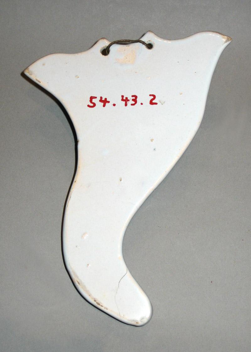1954.0043.002 Flower container underside
