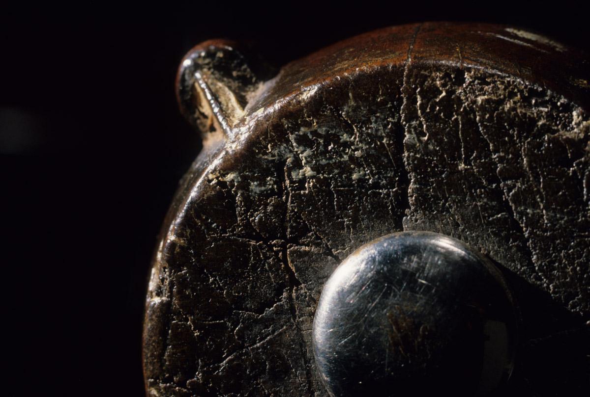 1959.3395 Table, detail 2