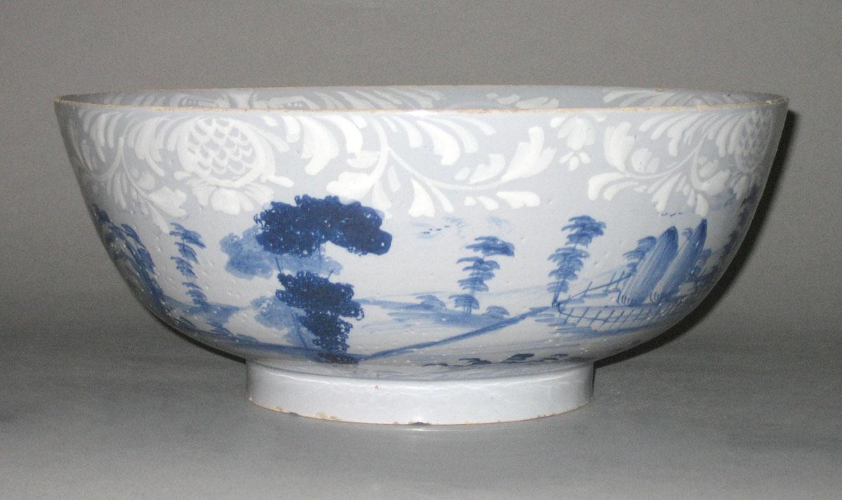 1954.0046.004 Delft punch bowl side 3