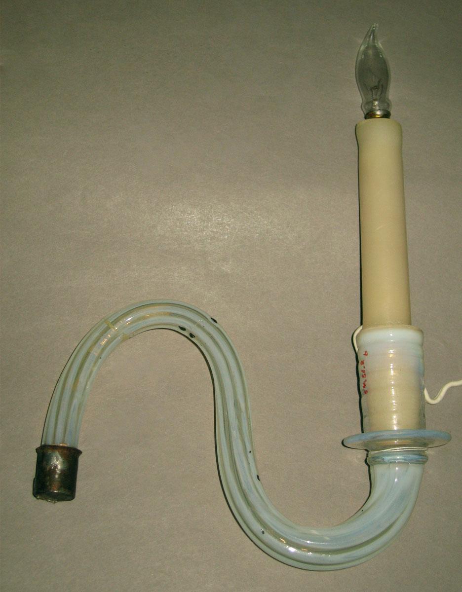 1954.0051.002 B Glass candle arm