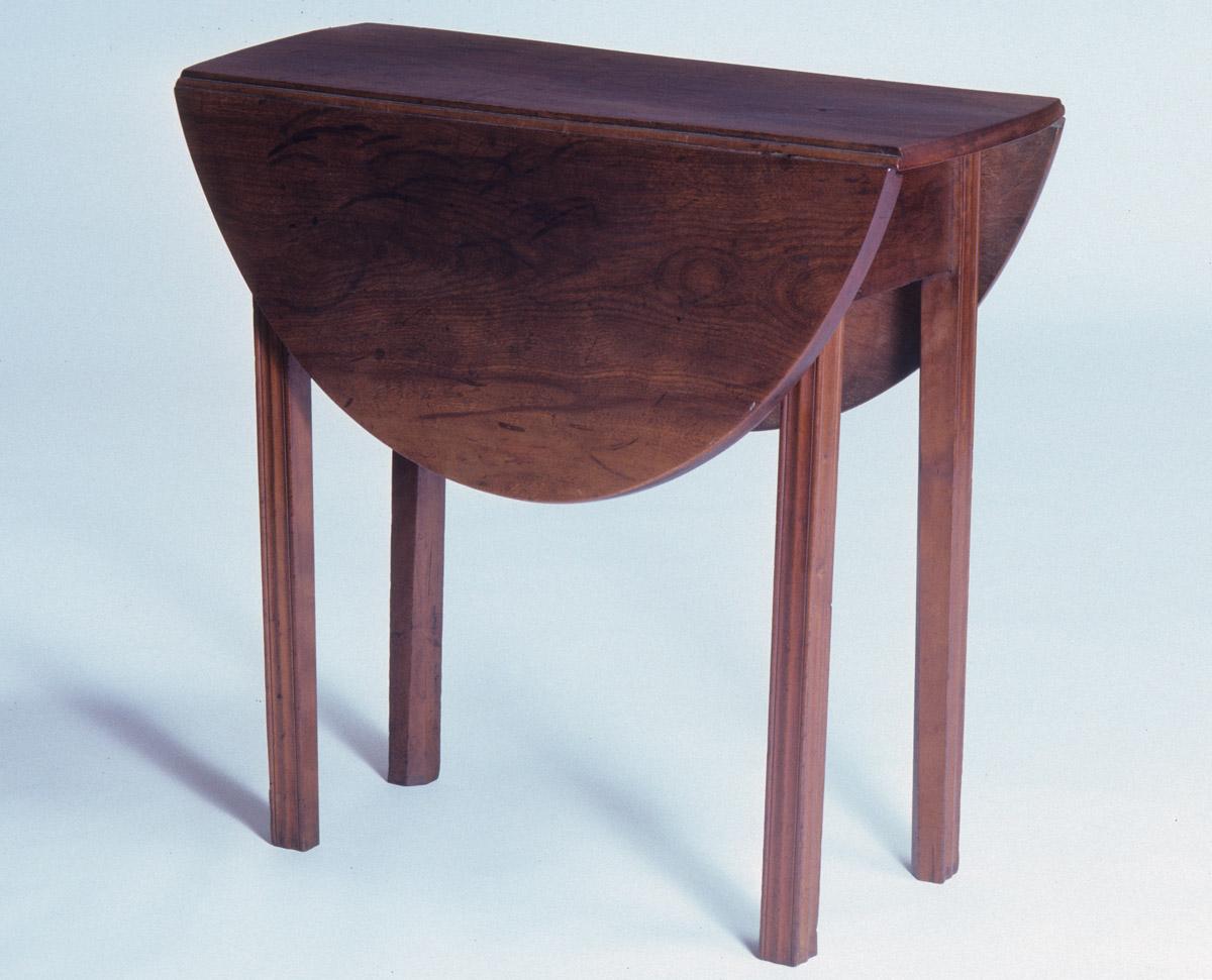 1954.0074.004 Table