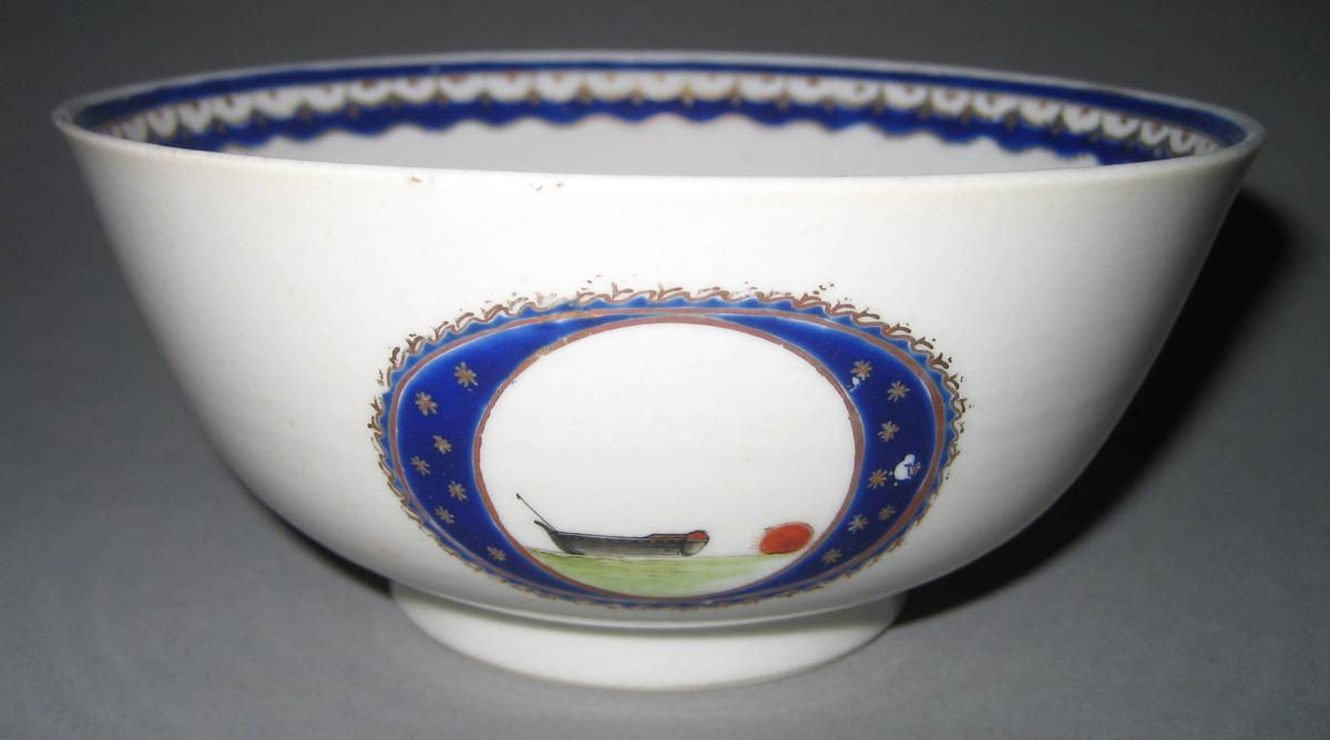 1960.0007.001 Porcelain Bowl front