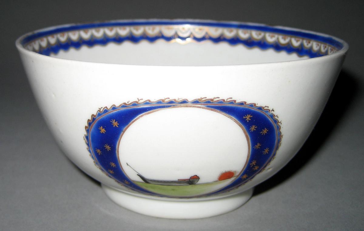 1960.0007.004 Porcelain Teabowl front