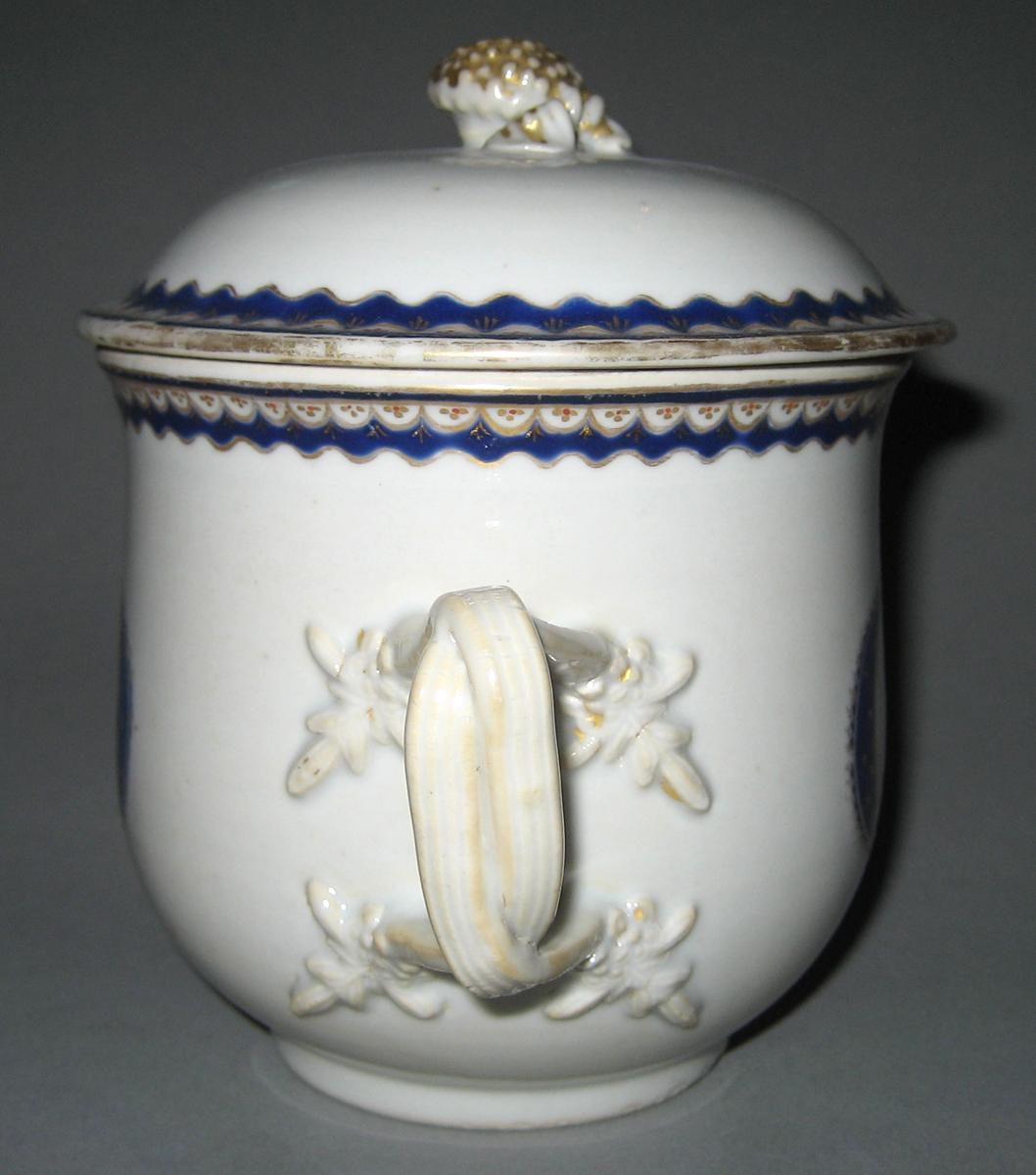 1960.0007.027 A, B Porcelain Sugar Bowl side