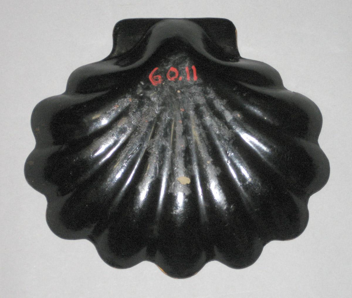 1960.0011 Dish side 2