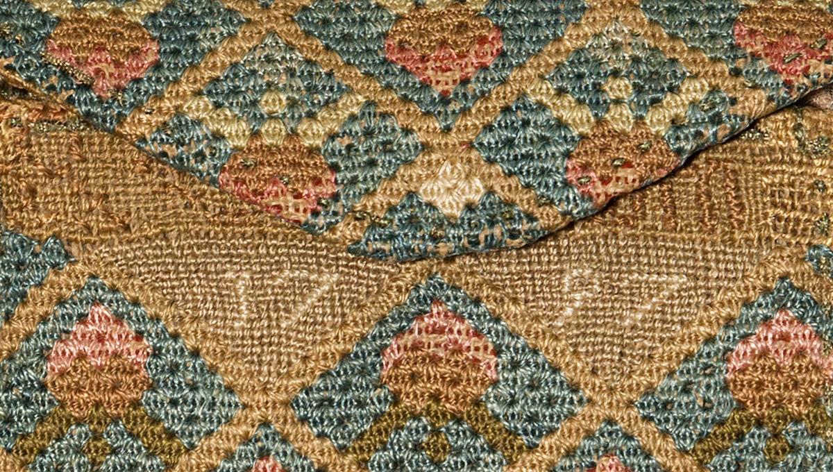 1960.0034.001 Pocketbook, Detail